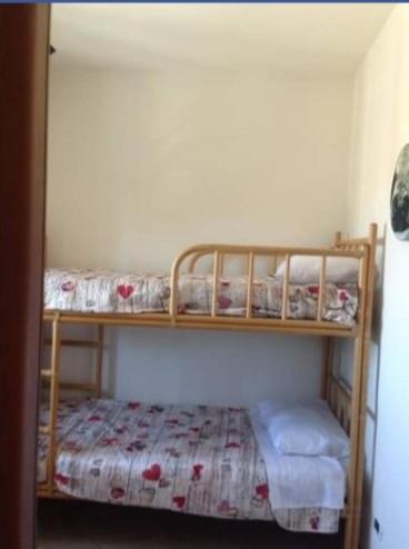 Casa Vacanze Mamma Rosa กานาเลมอนเตราโน ภายนอก รูปภาพ